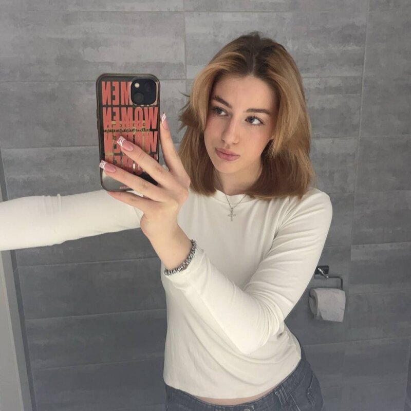 Brenda__Collins