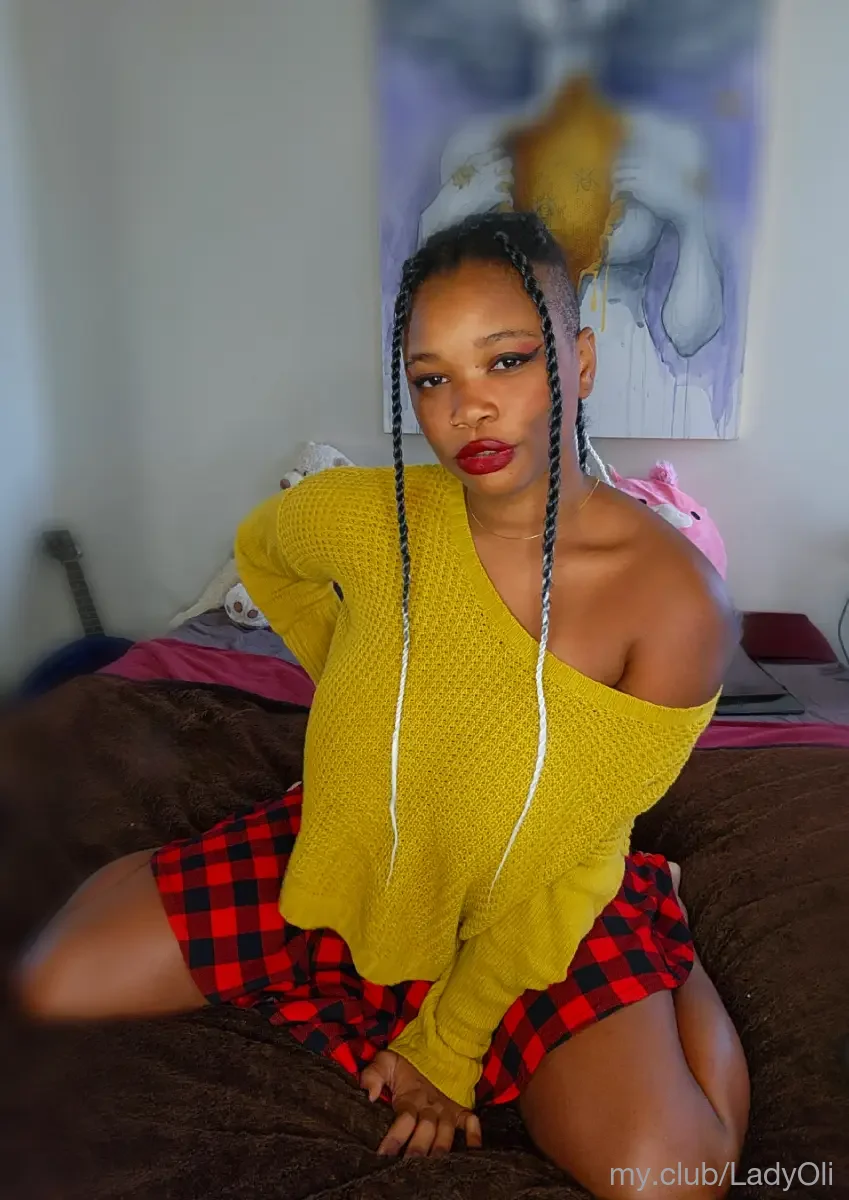 LadyOli | Join Club to Enjoy Exclusive Content