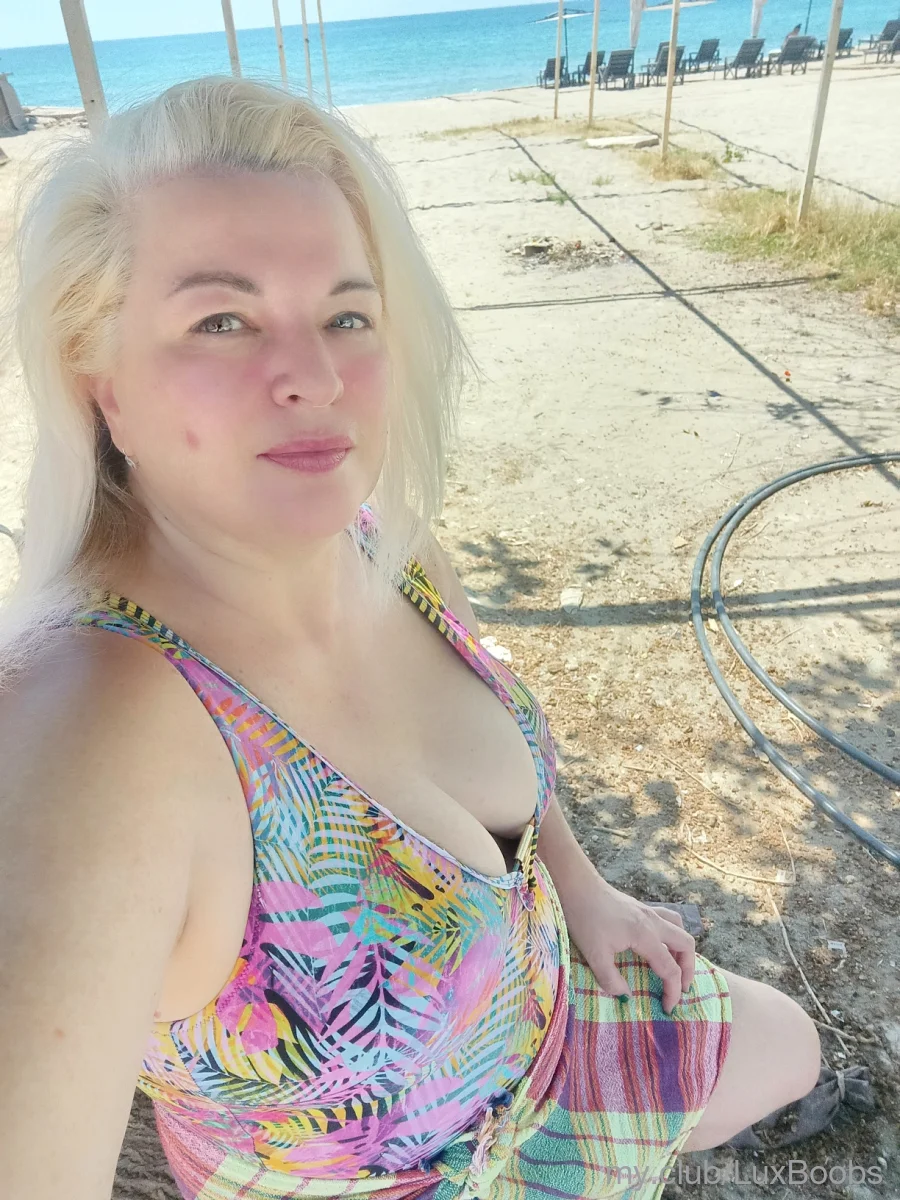 Exclusive photo by LuxBoobs 3069