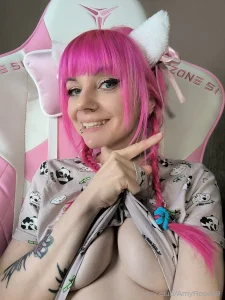 AmyRose69's club