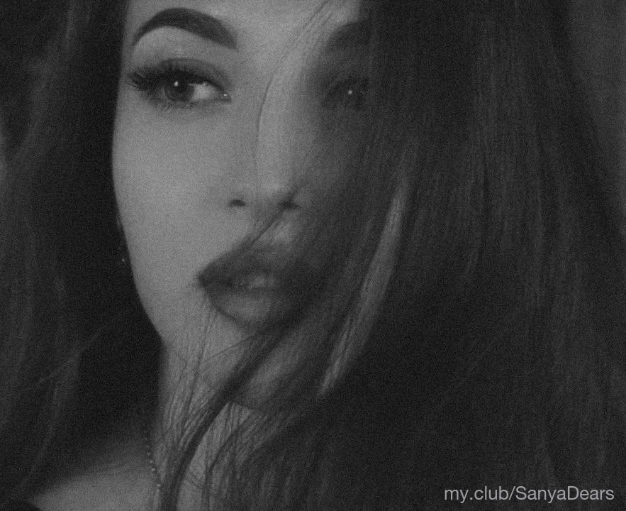Exclusive photo by SanyaDears 984